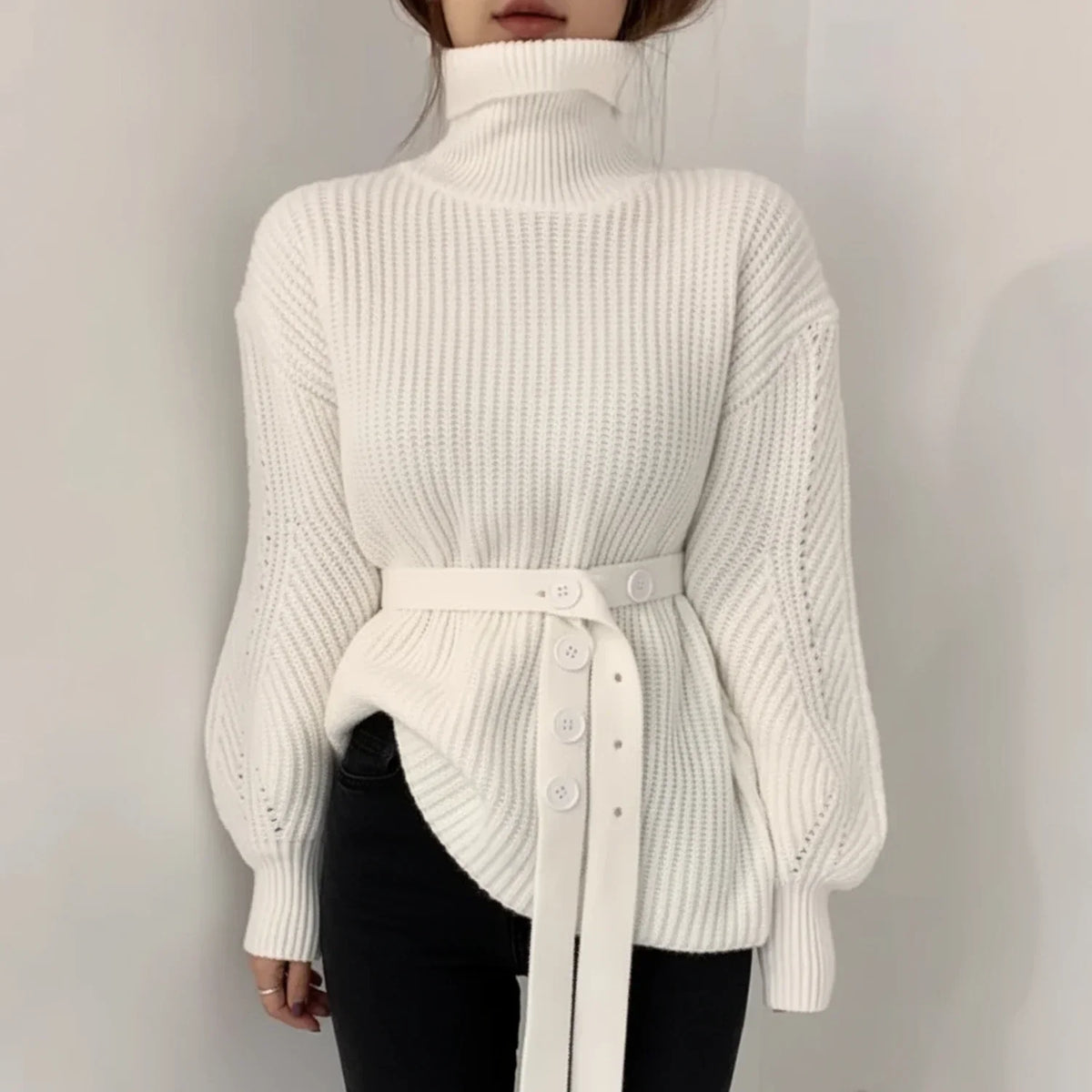 Homixa women's ribbed-knit turtleneck sweater with long sleeves and a wide waist belt, styled for a cozy, fashionable look.