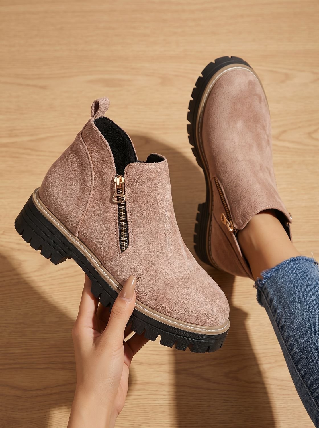 Homixa women's side-zip ankle boots with cushioned insole, arch support, and rugged lug sole for comfortable everyday wear.