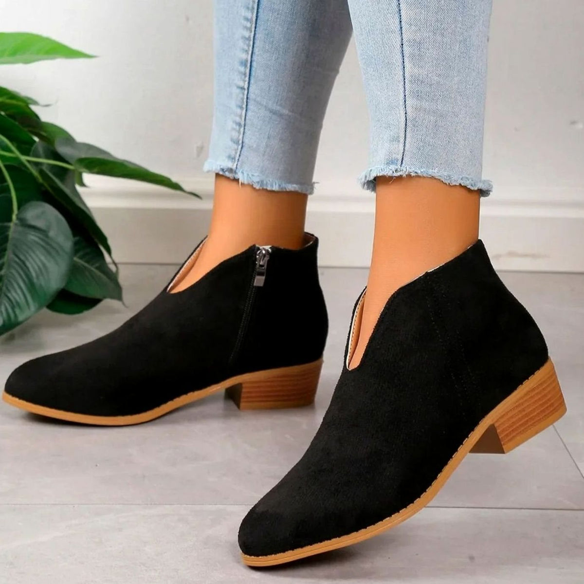 Homixa women's ankle boots with side zipper, pointed toe, block heel, and V-cut ankle shaft, stylish and versatile footwear