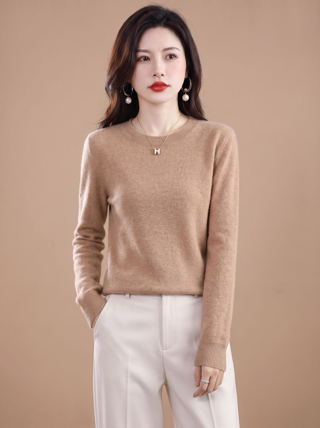 Women's soft cashmere crew-neck sweater with long sleeves and breathable knit, cozy round neck pullover by Homixa.