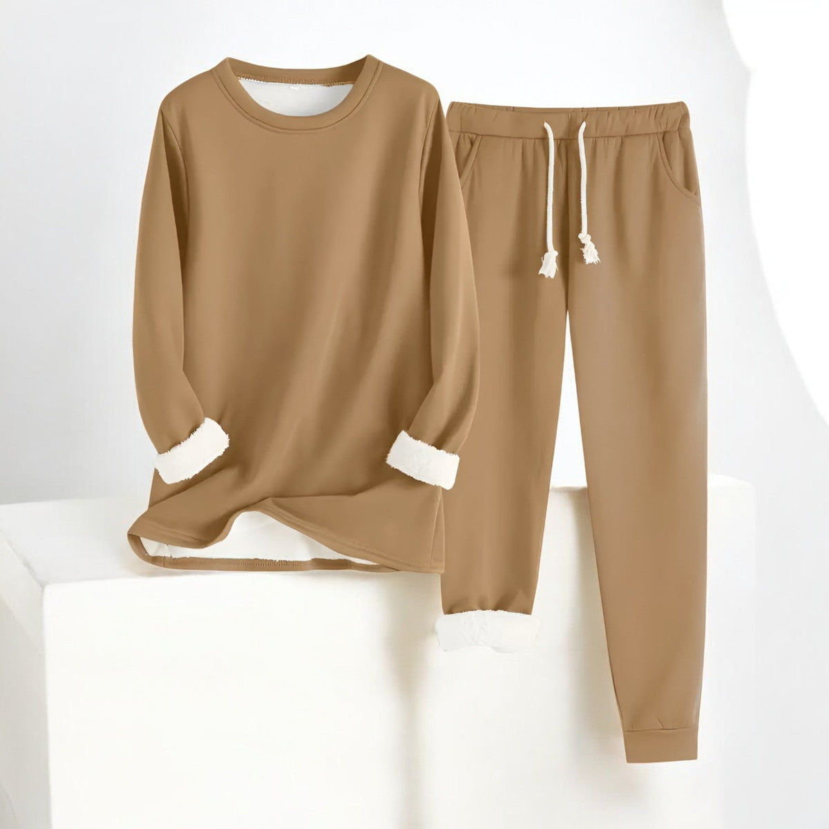 Women’s thermal fleece two-piece set by Homixa, includes cozy sweater and drawstring pants, ideal for cold weather wear.