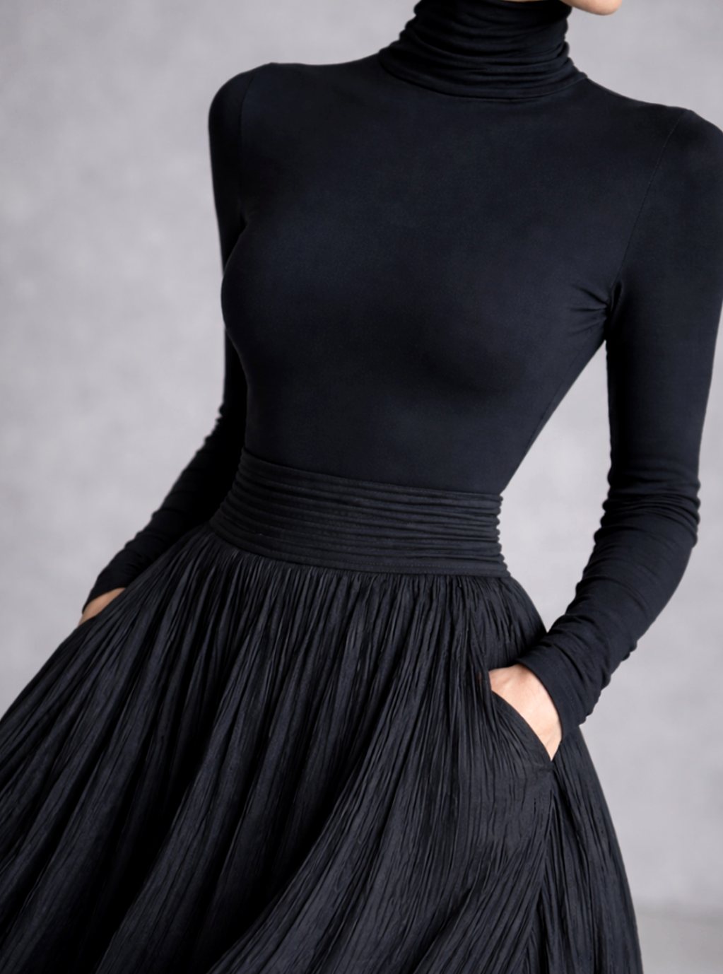 Homixa women's turtleneck maxi dress with pleated full skirt, front slit, and hidden pockets, stylish and elegant for everyday wear.