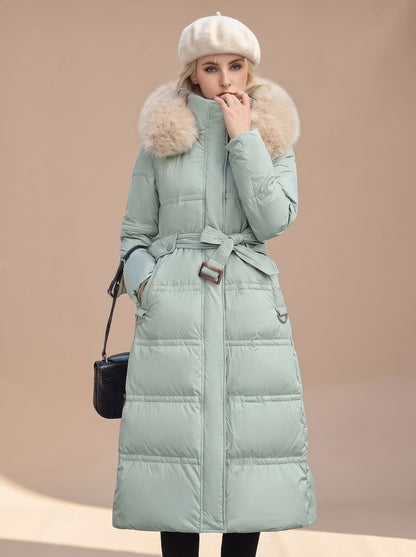 Women's water-resistant quilted winter parka with fur-trimmed hood, warm and stylish for cold weather from Homixa.